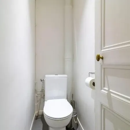 B2#two Bedrooms#champs Elysees#arc De Triomphe#ac Apartment