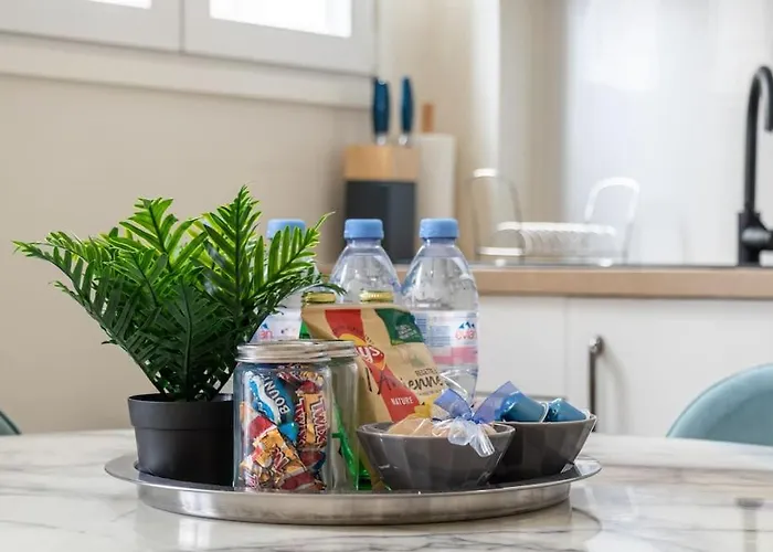 B2#two Bedrooms#champs Elysees#arc De Triomphe#ac *